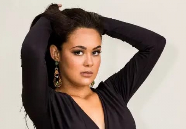 scarlet murilho